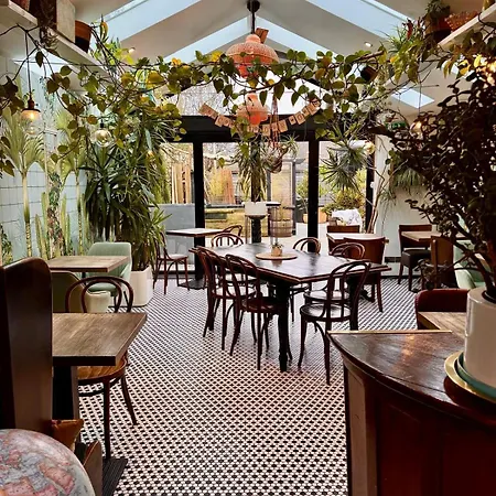 Brightham House - Exclusively For Adults-3